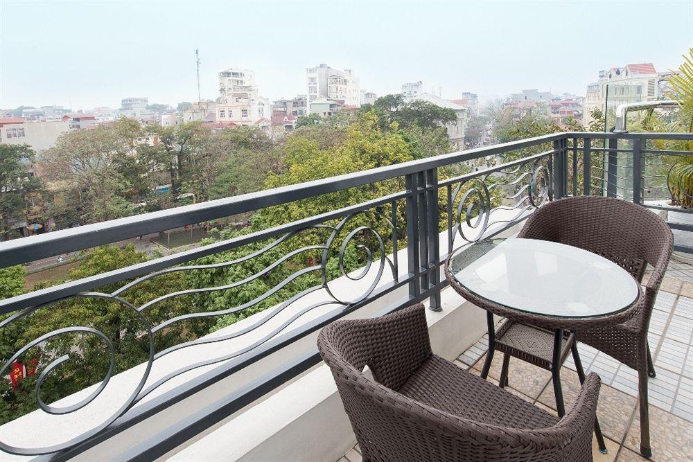 Le Carnot Hotell Hanoi Exteriör bild