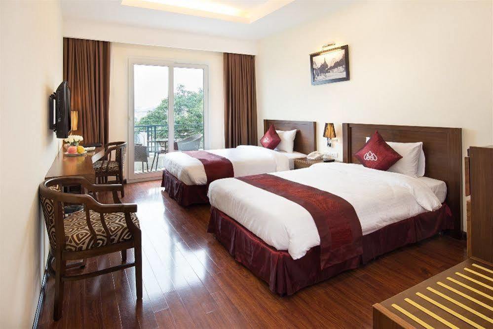 Le Carnot Hotell Hanoi Exteriör bild